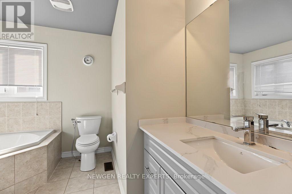 43 Lone Rock Circle Property Photo 31