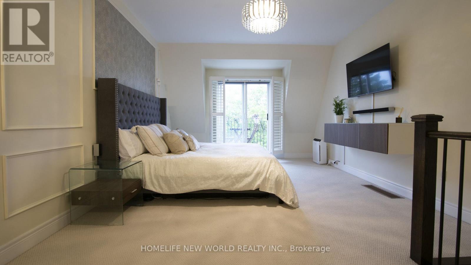 585a Oxford Street Property Photo 18