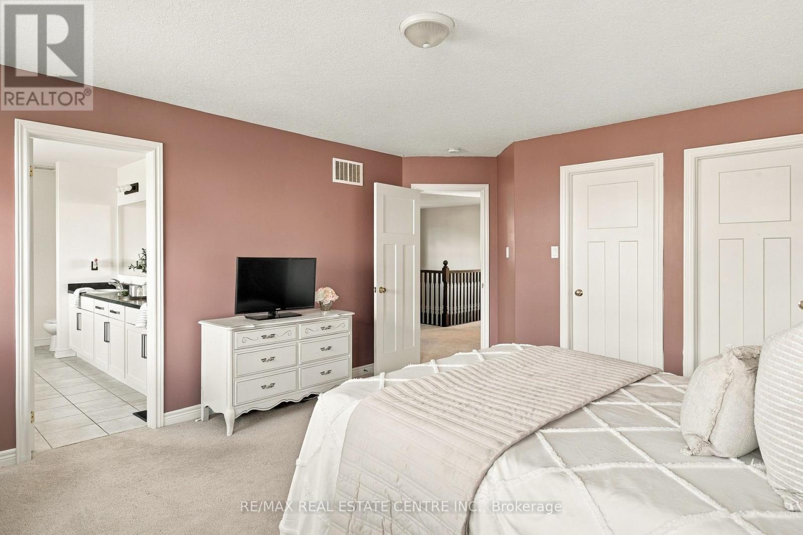 51 Laverty Crescent Property Photo 25