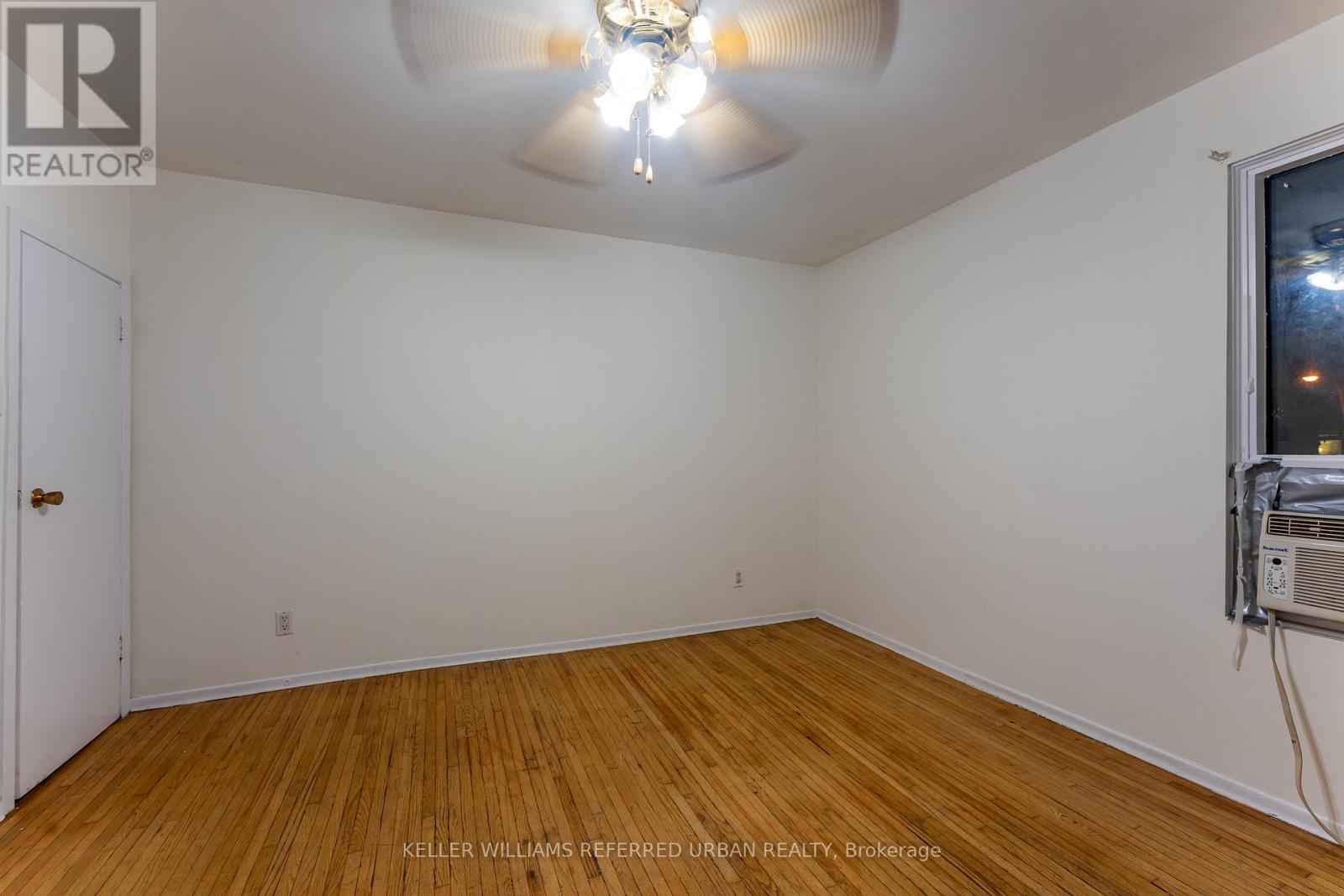 Upper - 716 Lansdowne Avenue Property Photo 6