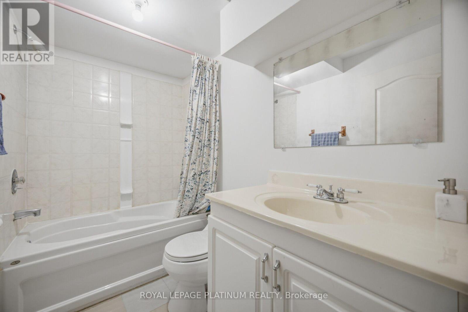514 Tipton Court Property Photo 31