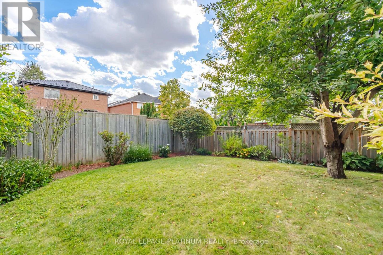 514 Tipton Court Property Photo 35
