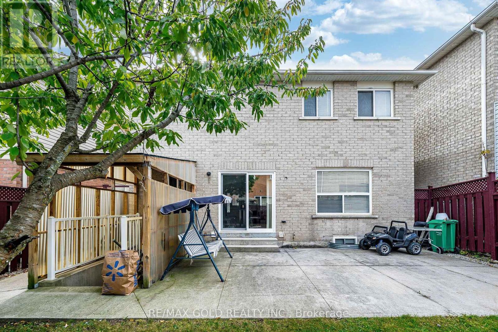 21 Edenvalley Road Property Photo 38