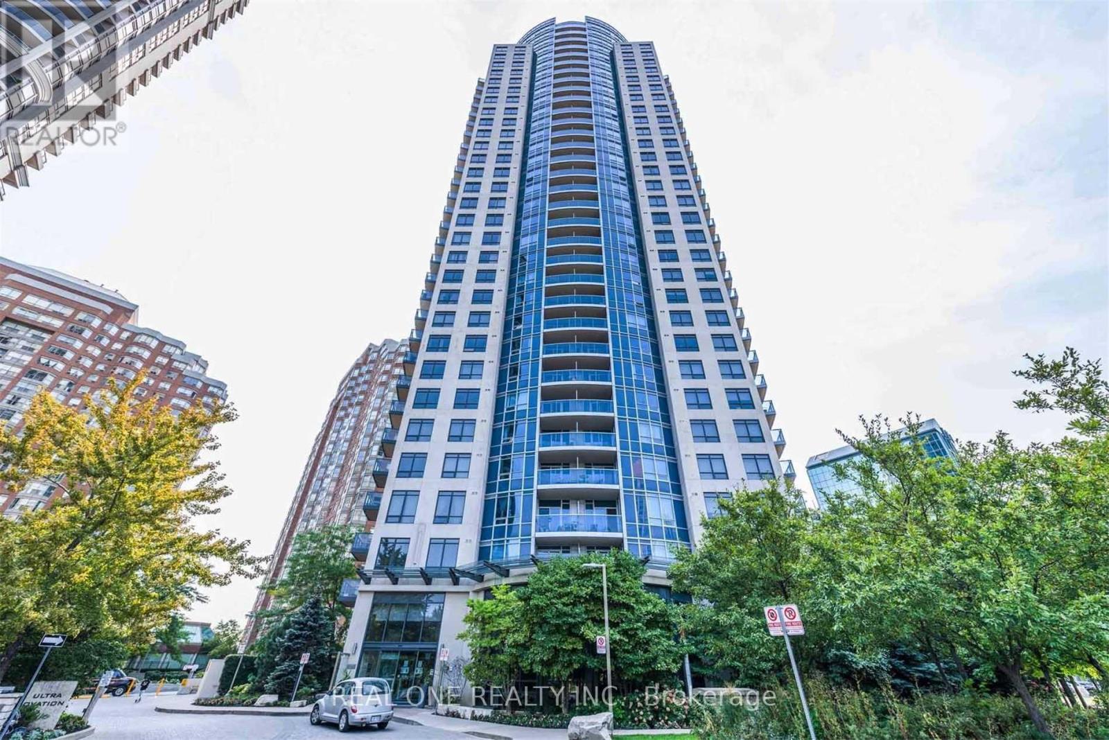 801 - 330 Burnhamthorpe Road W Property Photo 1