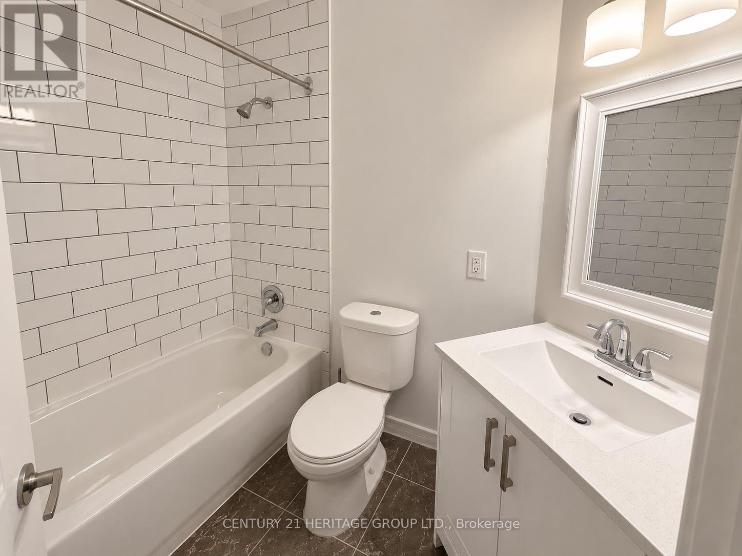 121 - 10 Garfella Drive Property Photo 7