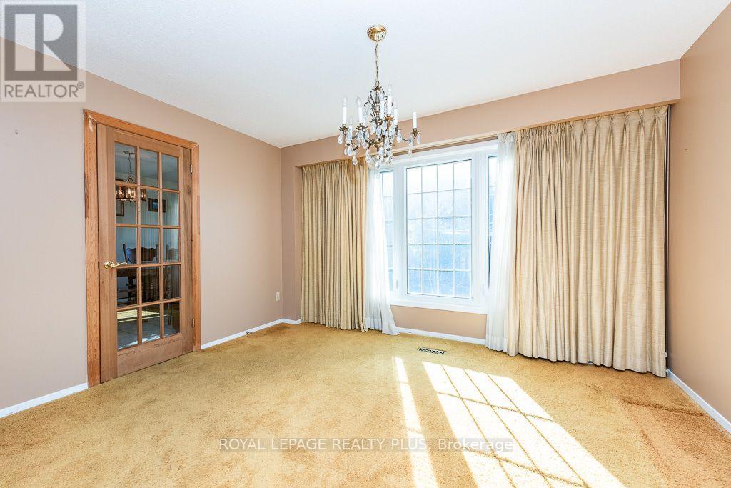19 Macdougall Drive Property Photo 8