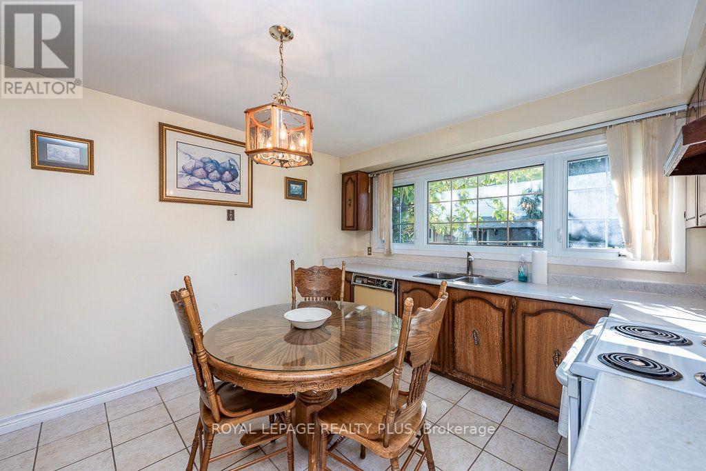 19 Macdougall Drive Property Photo 12