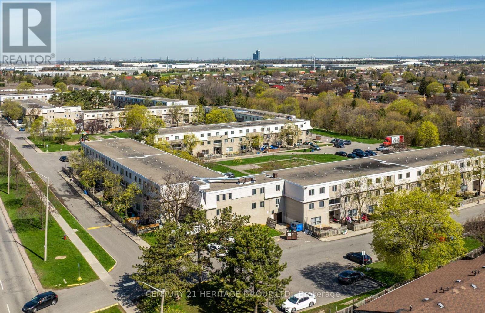 131 - 7555 GOREWAY DRIVE Property Photo 1