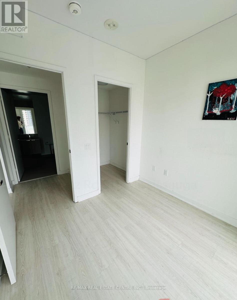 511 - 3883 Quartz Road Property Photo 9