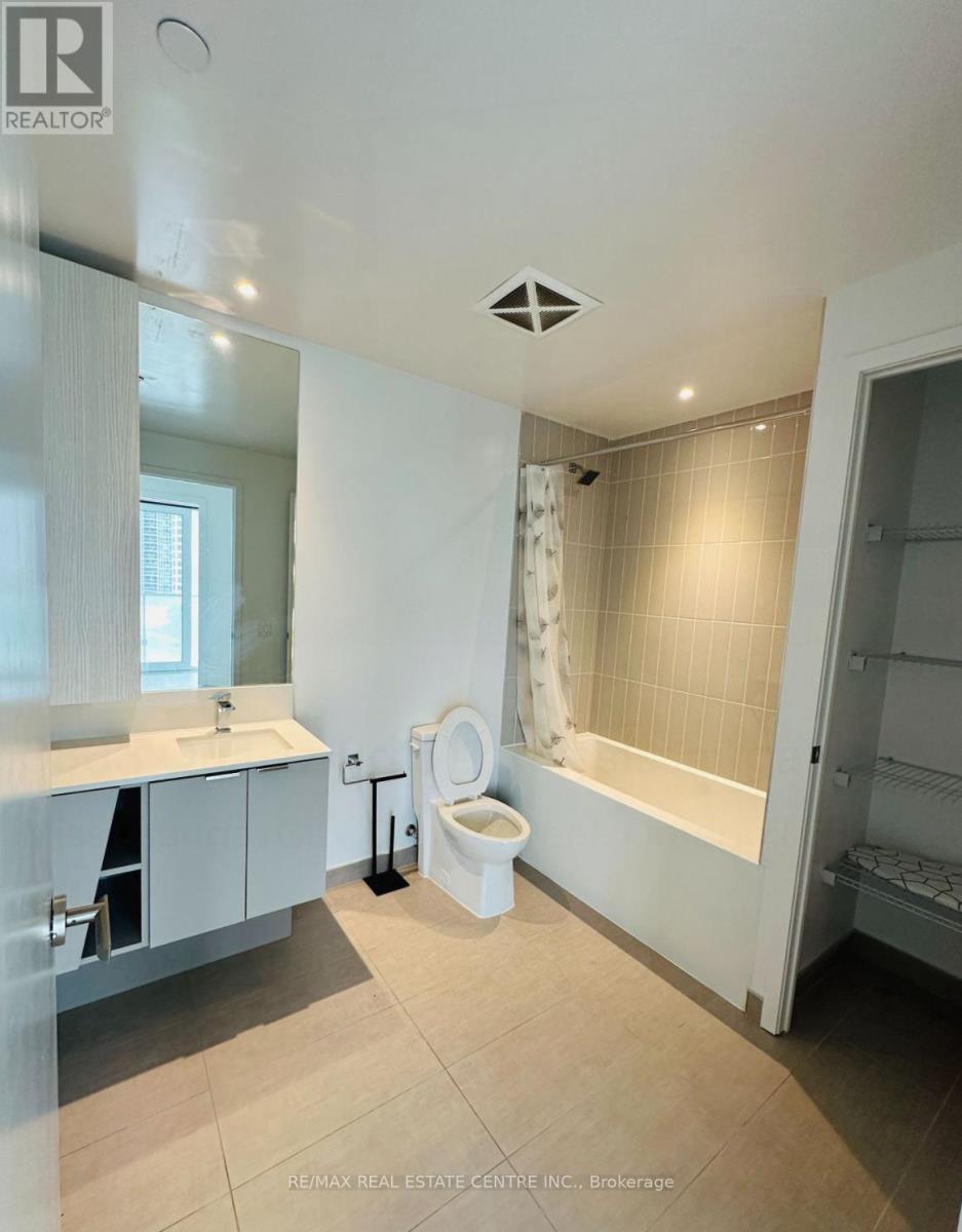 511 - 3883 Quartz Road Property Photo 11