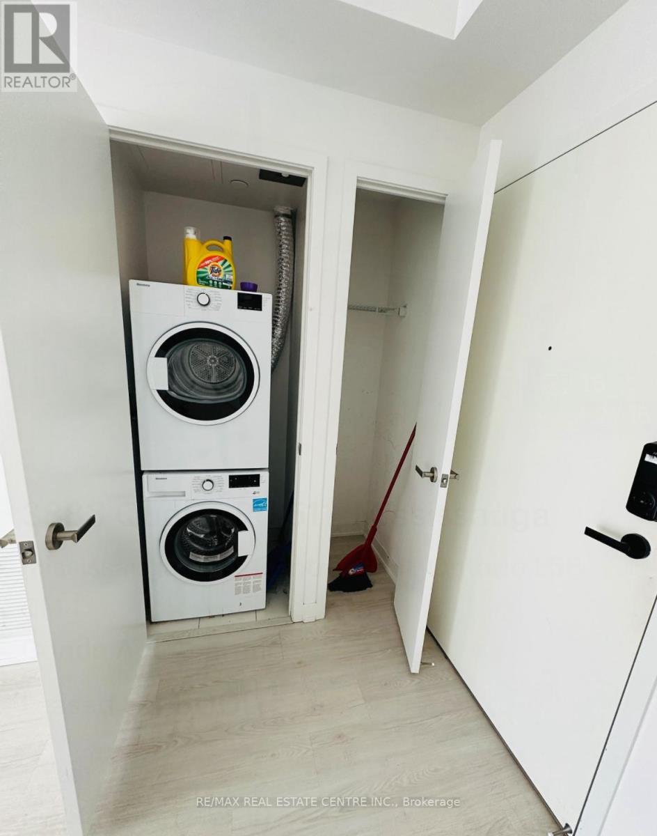 511 - 3883 Quartz Road Property Photo 14