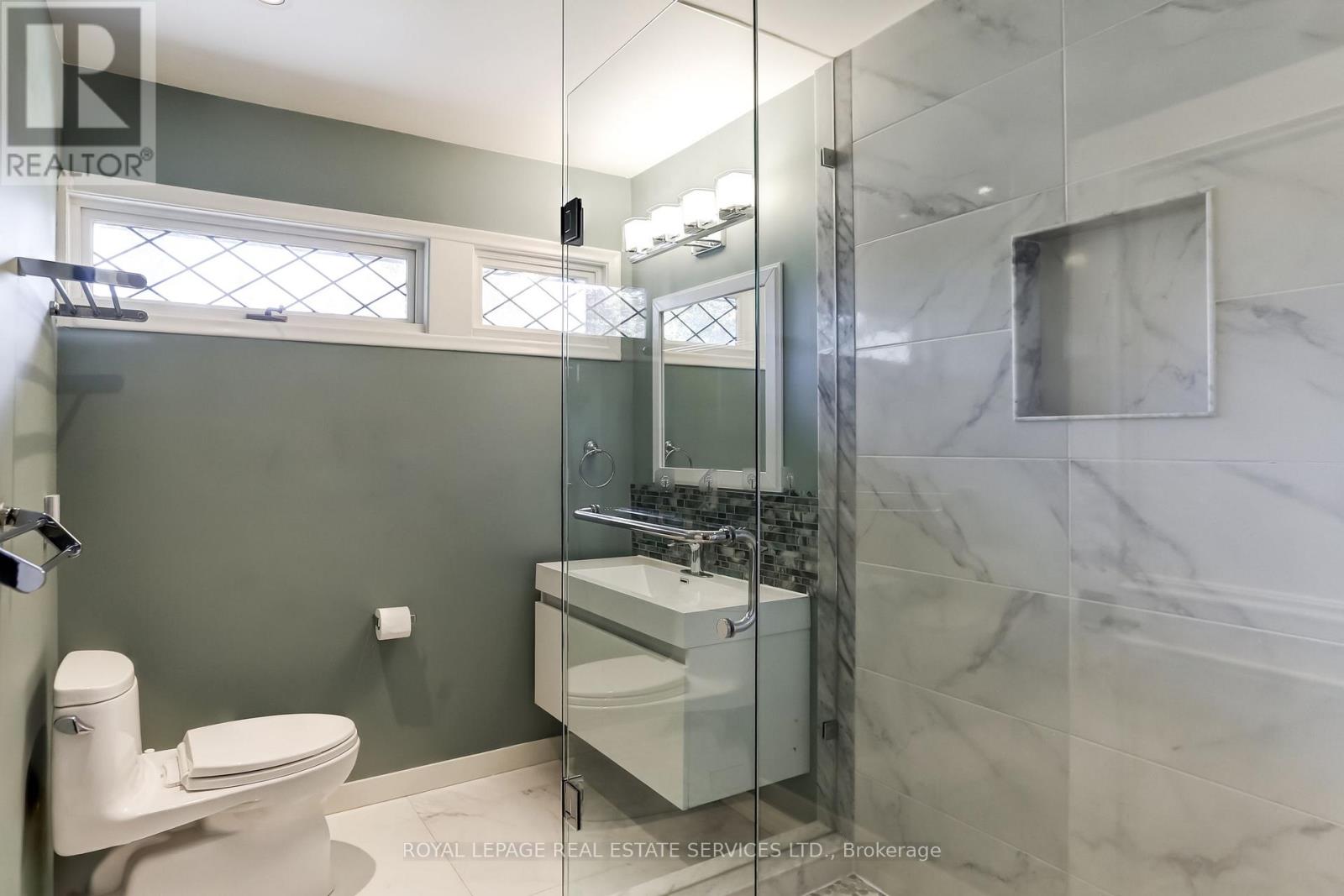 75 Ravensbourne Crescent Property Photo 26