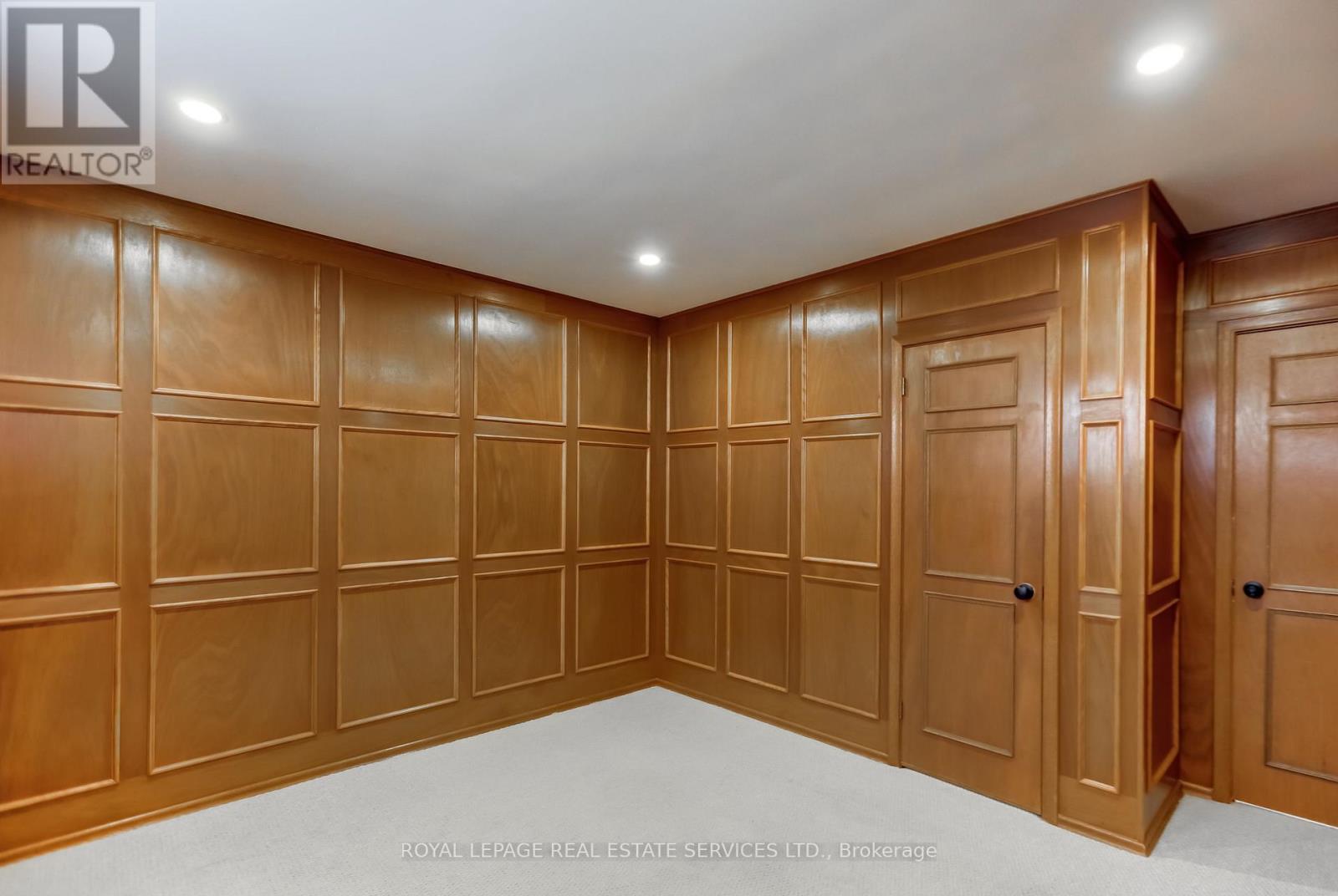 75 Ravensbourne Crescent Property Photo 32