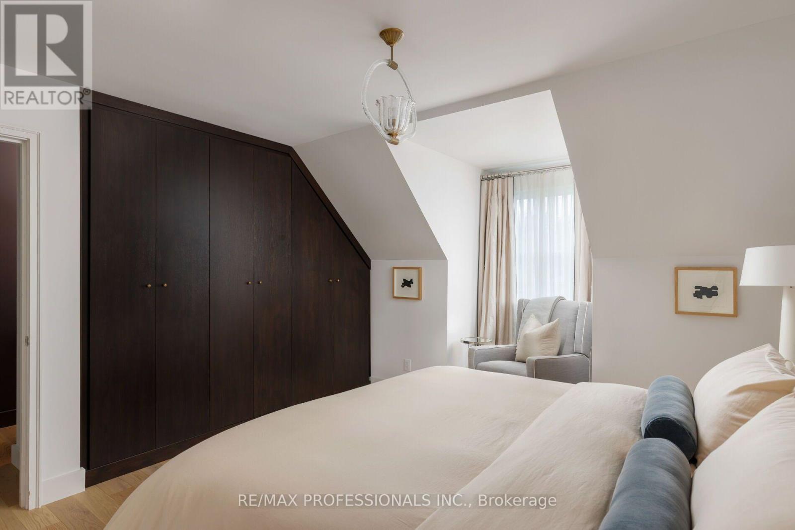 8 Glenn Murray Drive Property Photo 28