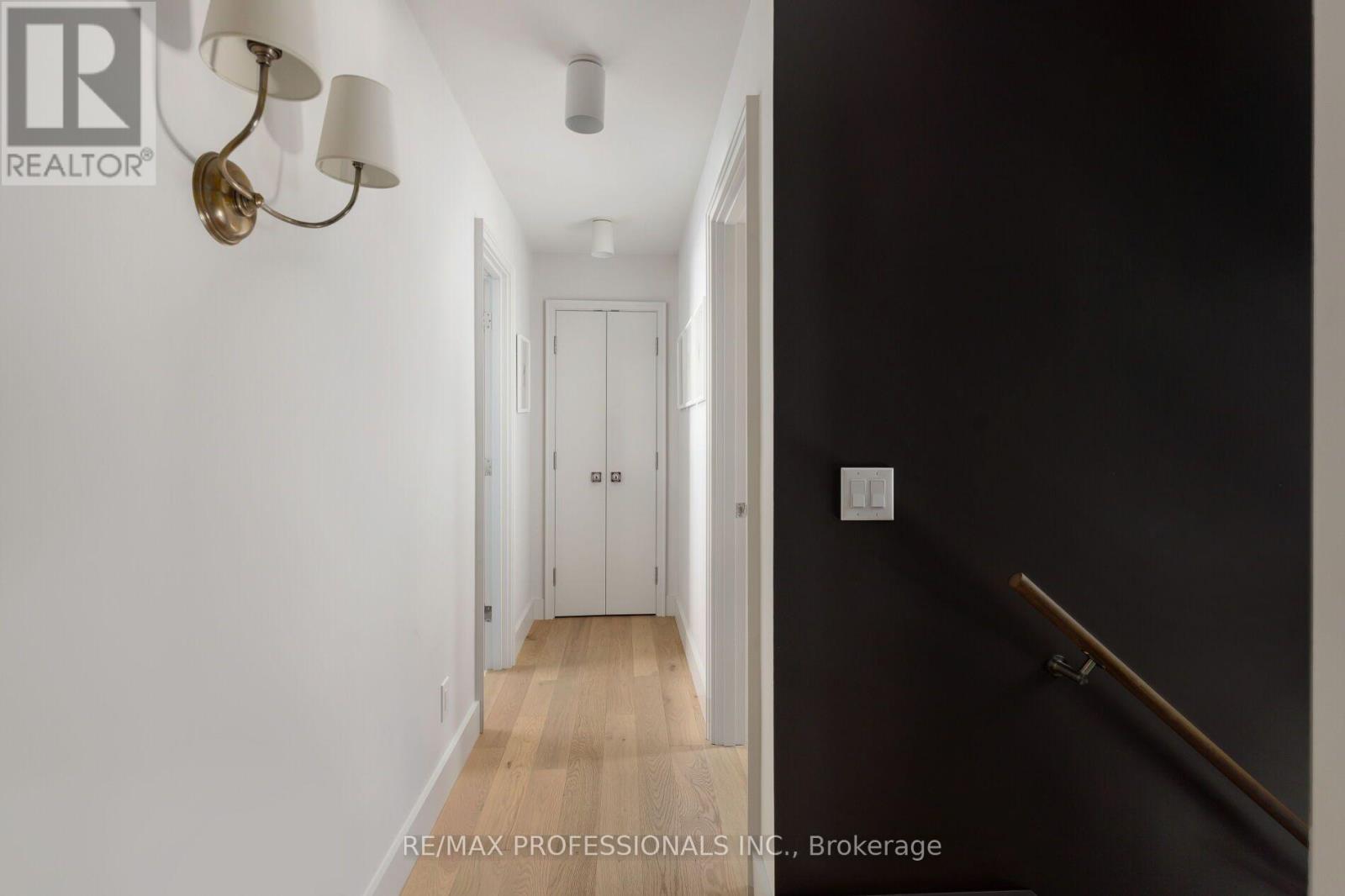 8 Glenn Murray Drive Property Photo 31