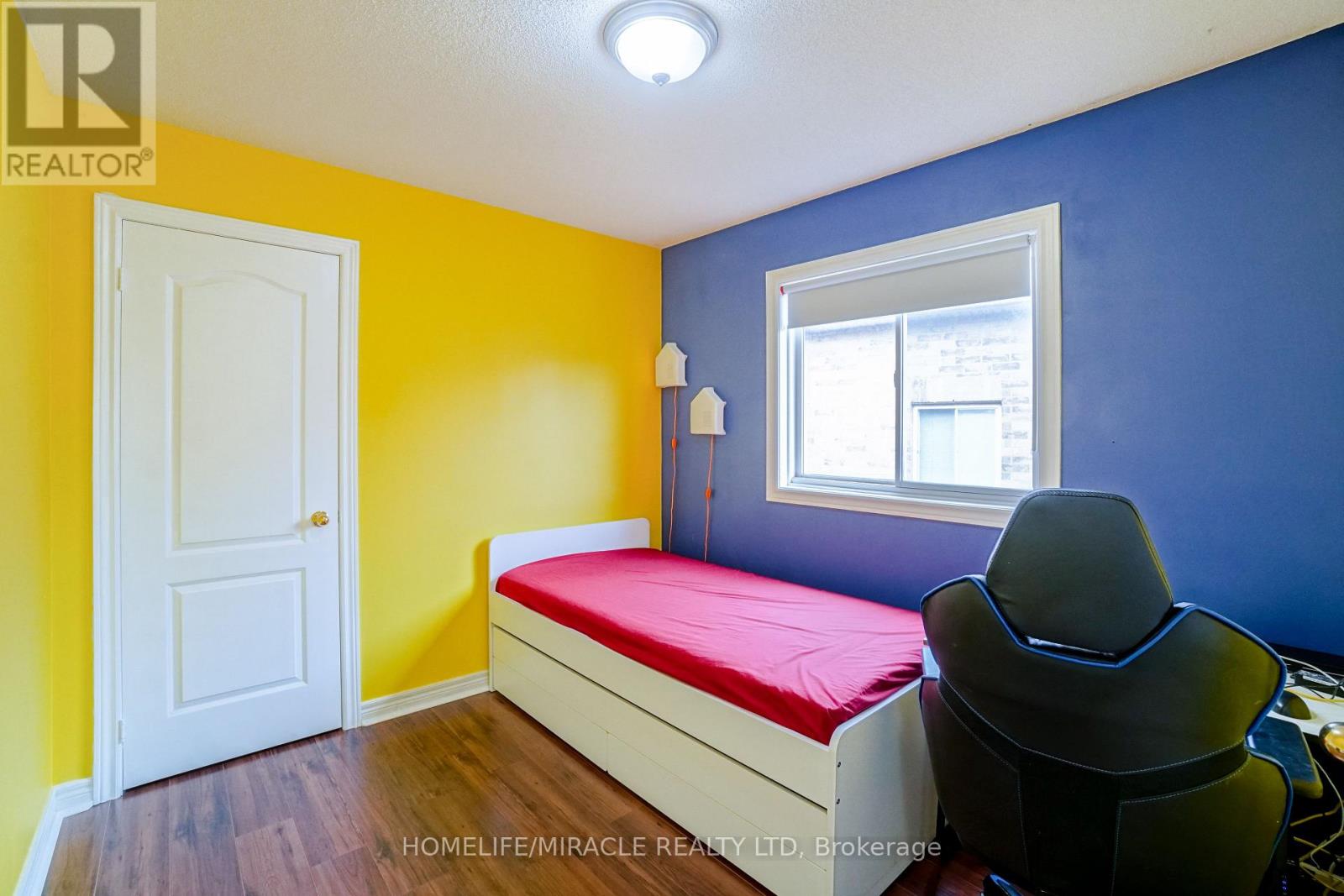 824 Khan Crescent Property Photo 24