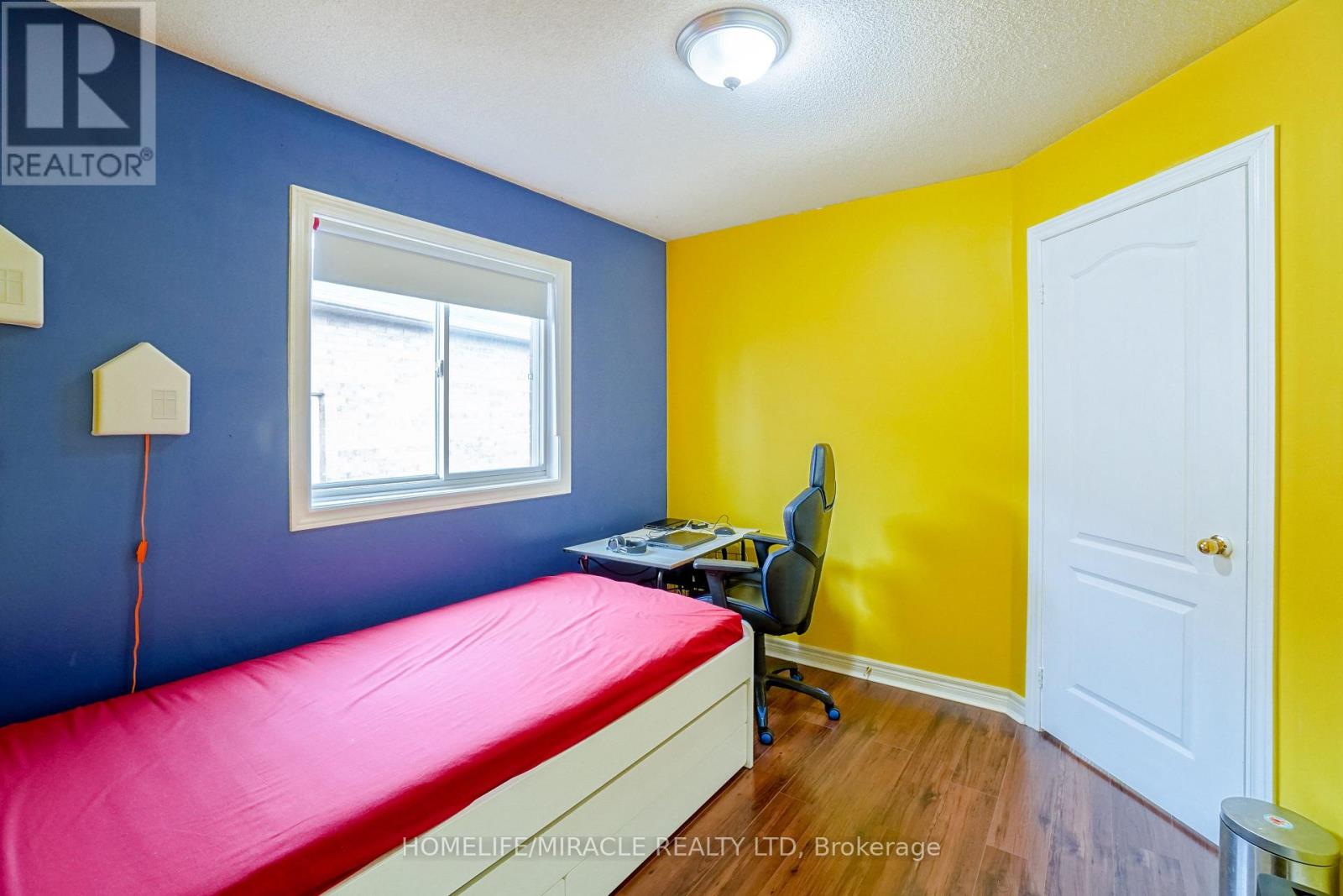 824 Khan Crescent Property Photo 25