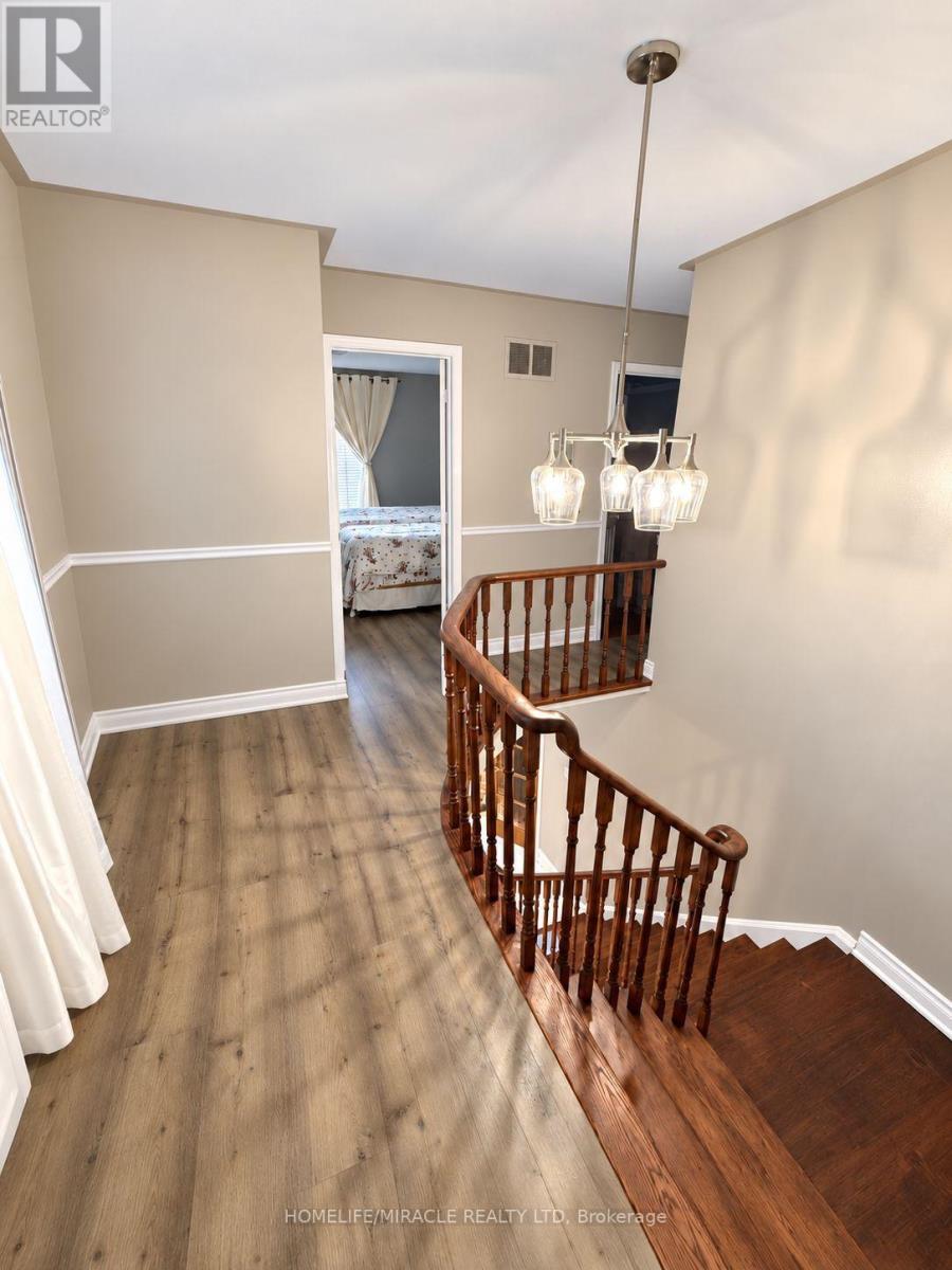 8 Willowcrest Court Property Photo 8