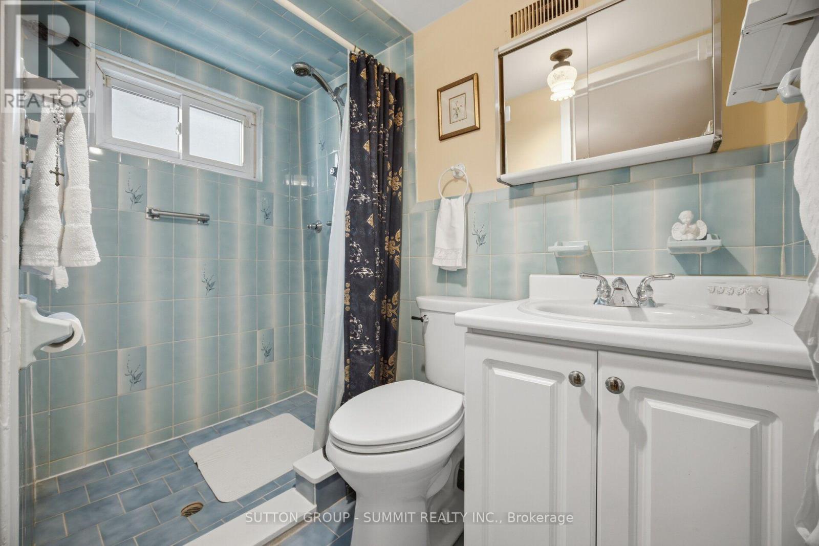 8 Woolton Crescent Property Photo 13