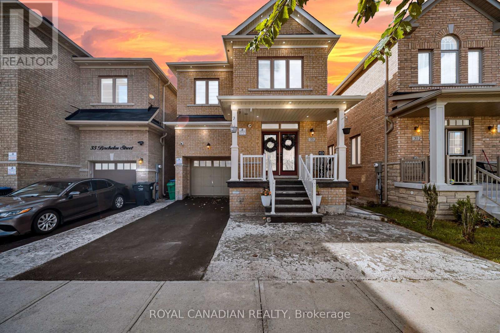 33 Bachelor Street Property Photo 1