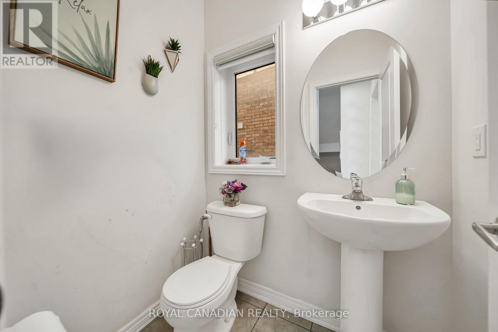33 Bachelor Street Property Photo 12