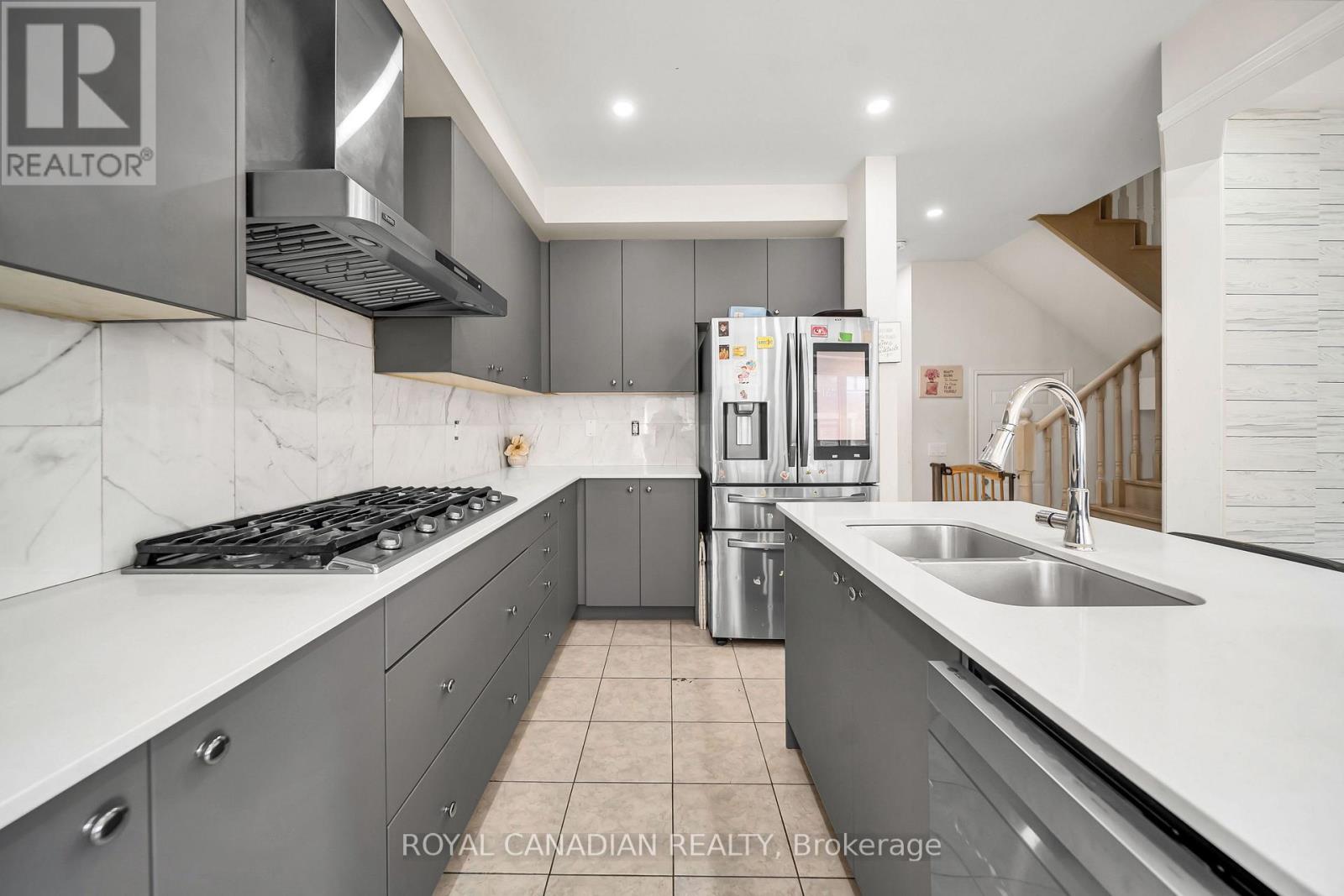 33 Bachelor Street Property Photo 22