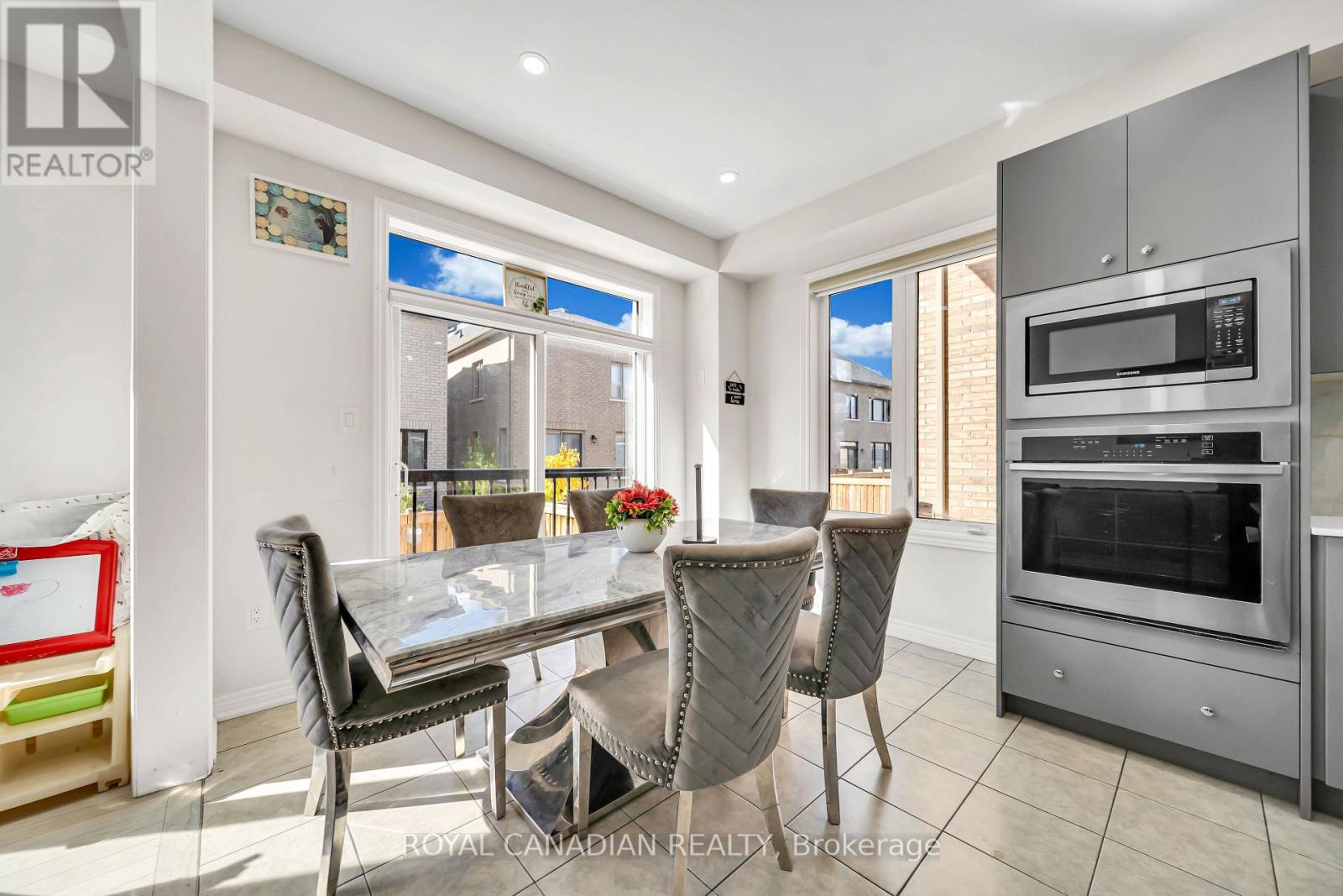 33 Bachelor Street Property Photo 23