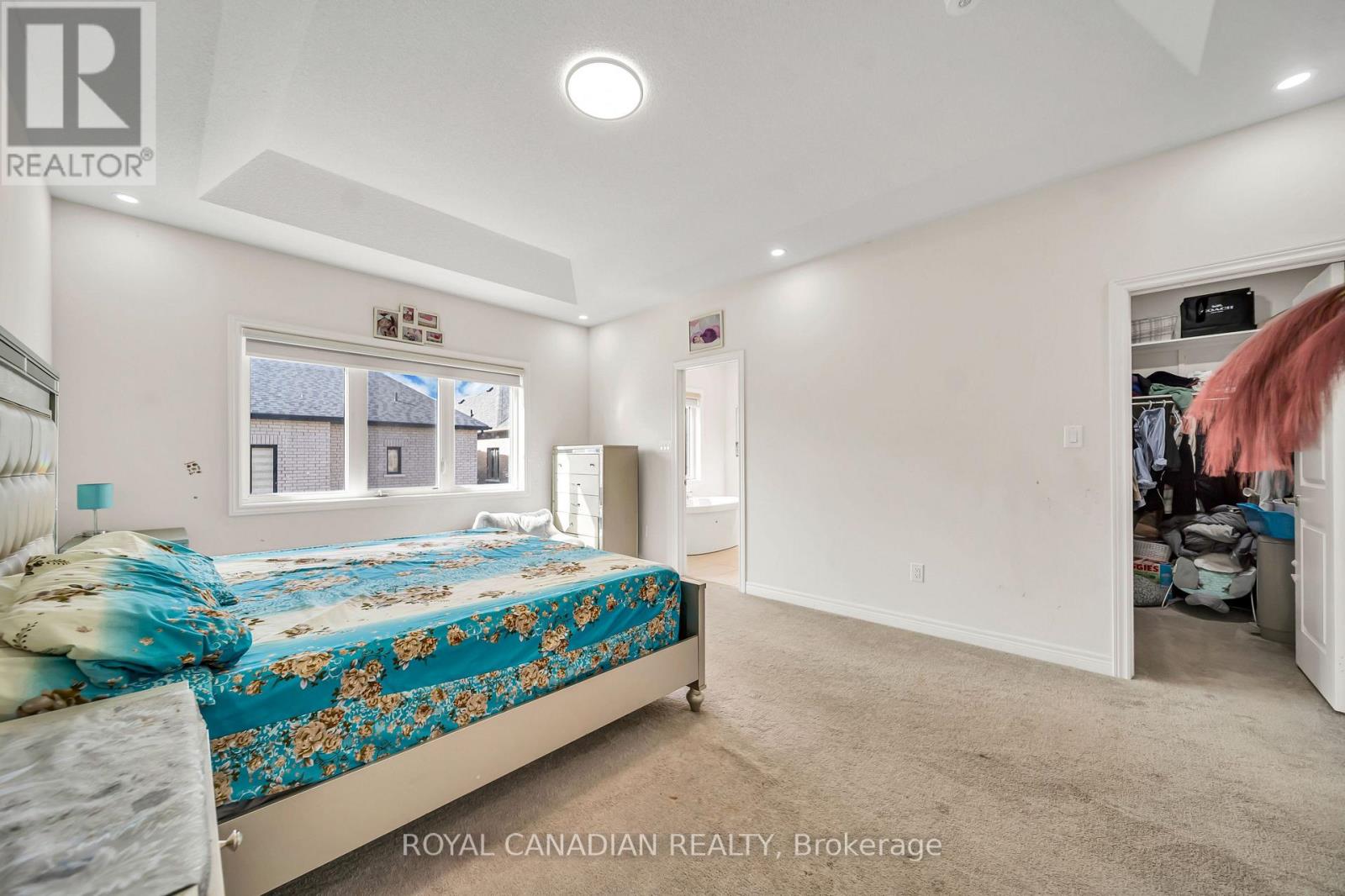 33 Bachelor Street Property Photo 28