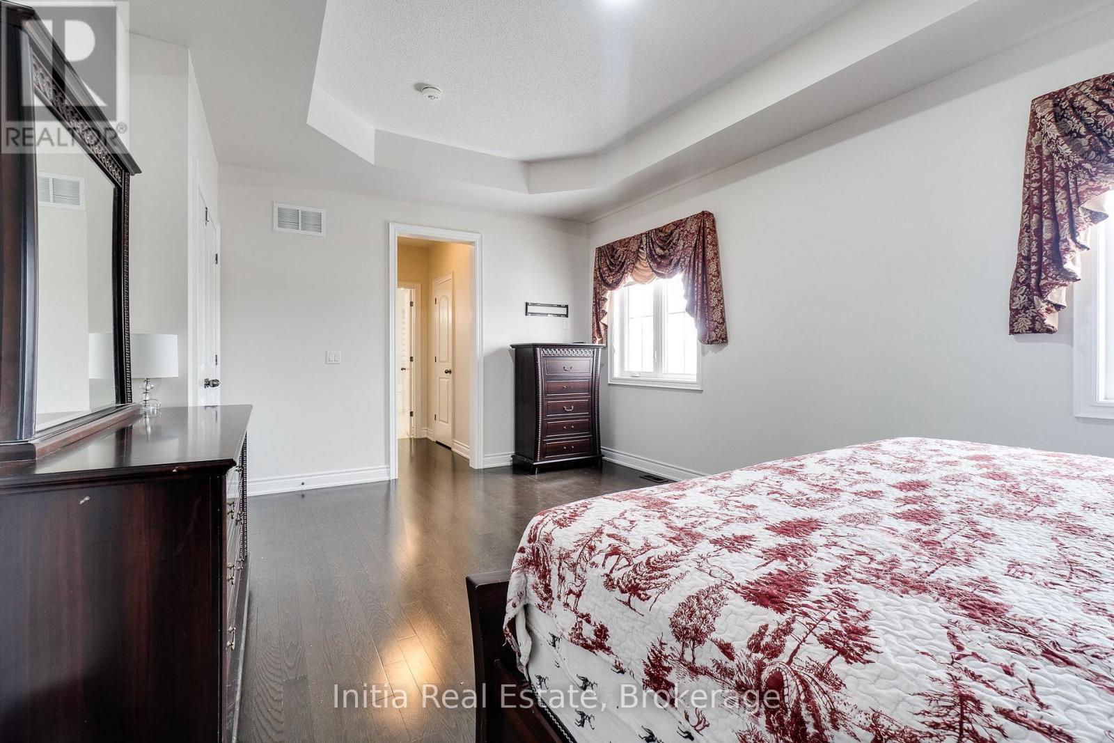 12 Erintown Crescent S Property Photo 19