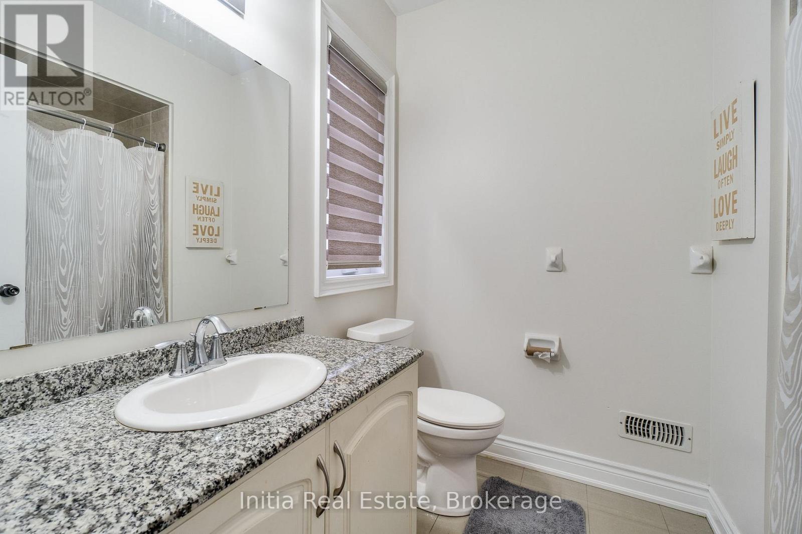 12 Erintown Crescent S Property Photo 23