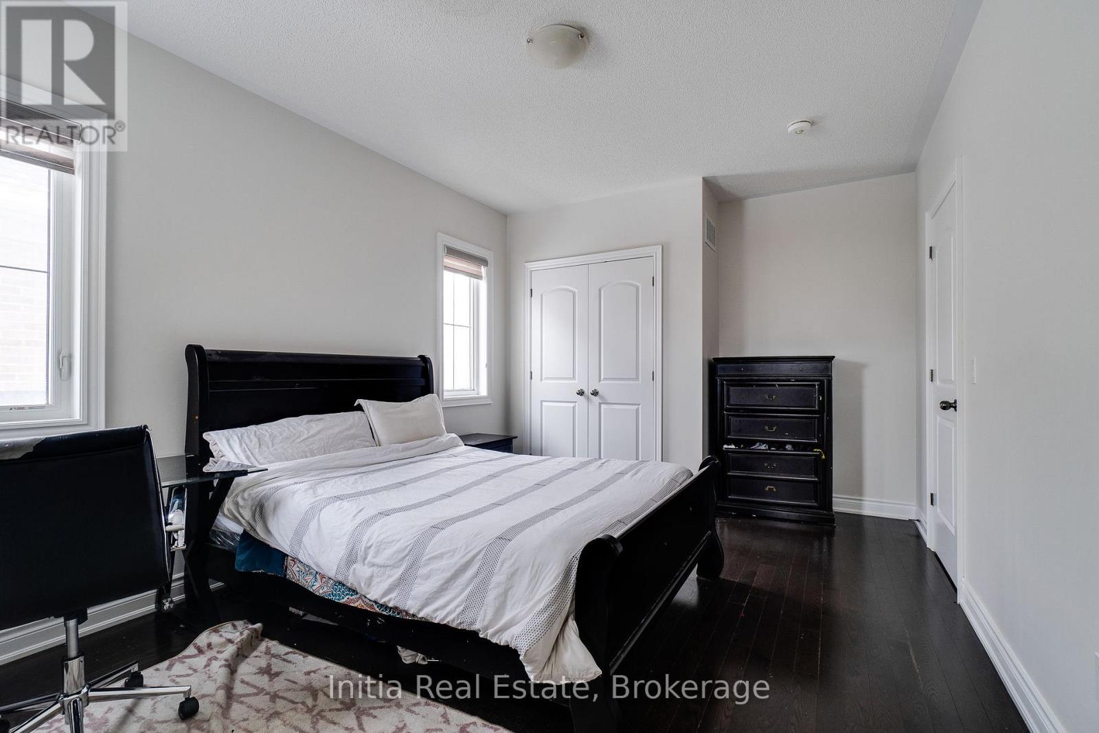 12 Erintown Crescent S Property Photo 25
