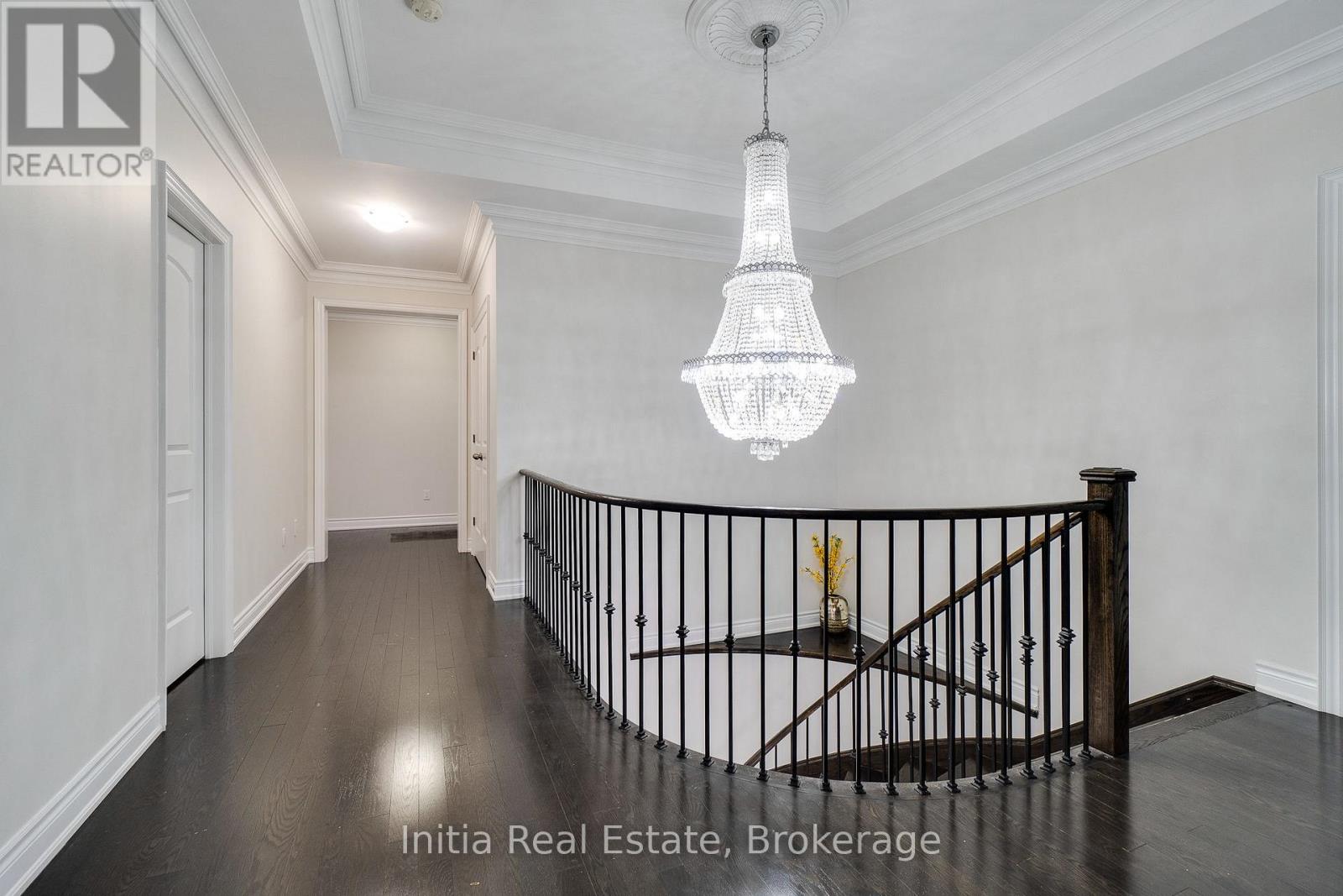 12 Erintown Crescent S Property Photo 30