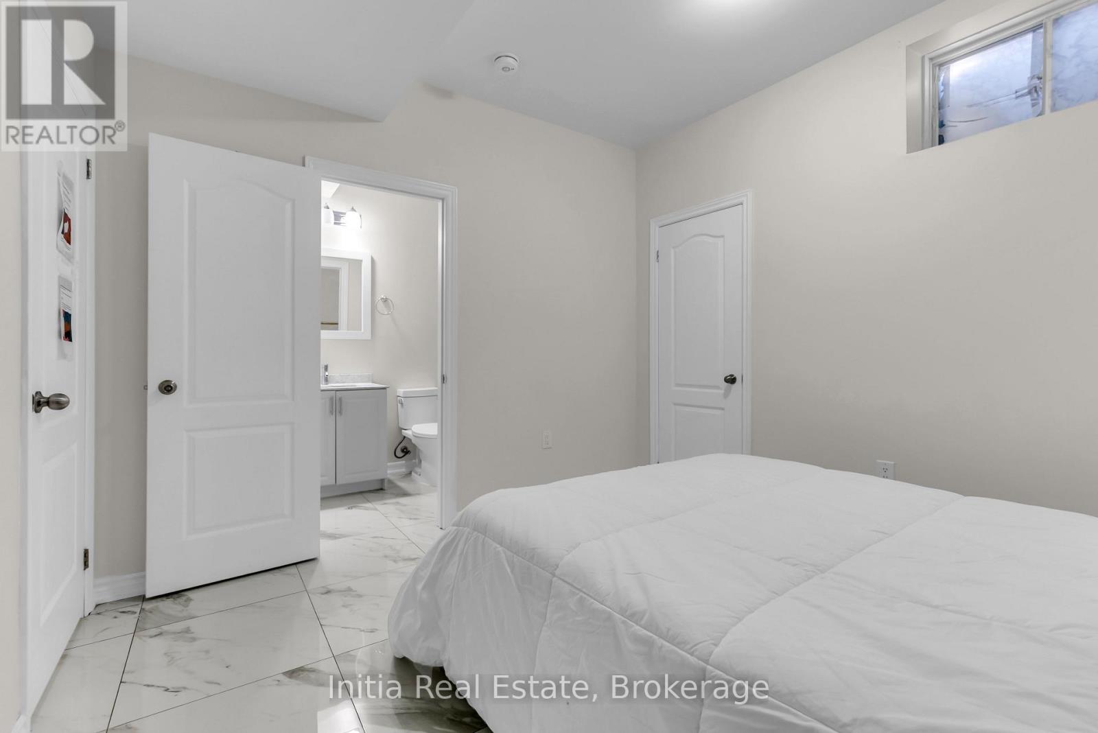 12 Erintown Crescent S Property Photo 42