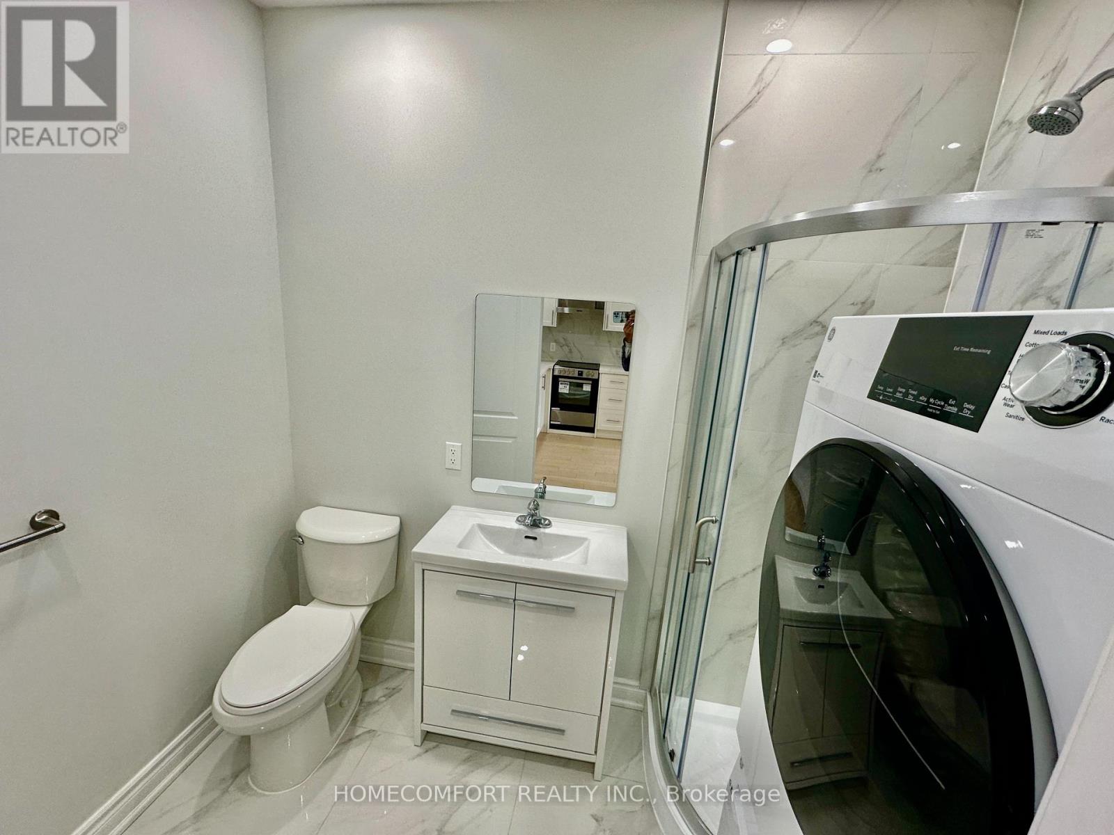 Upper - 211 Osler Street Property Photo 13