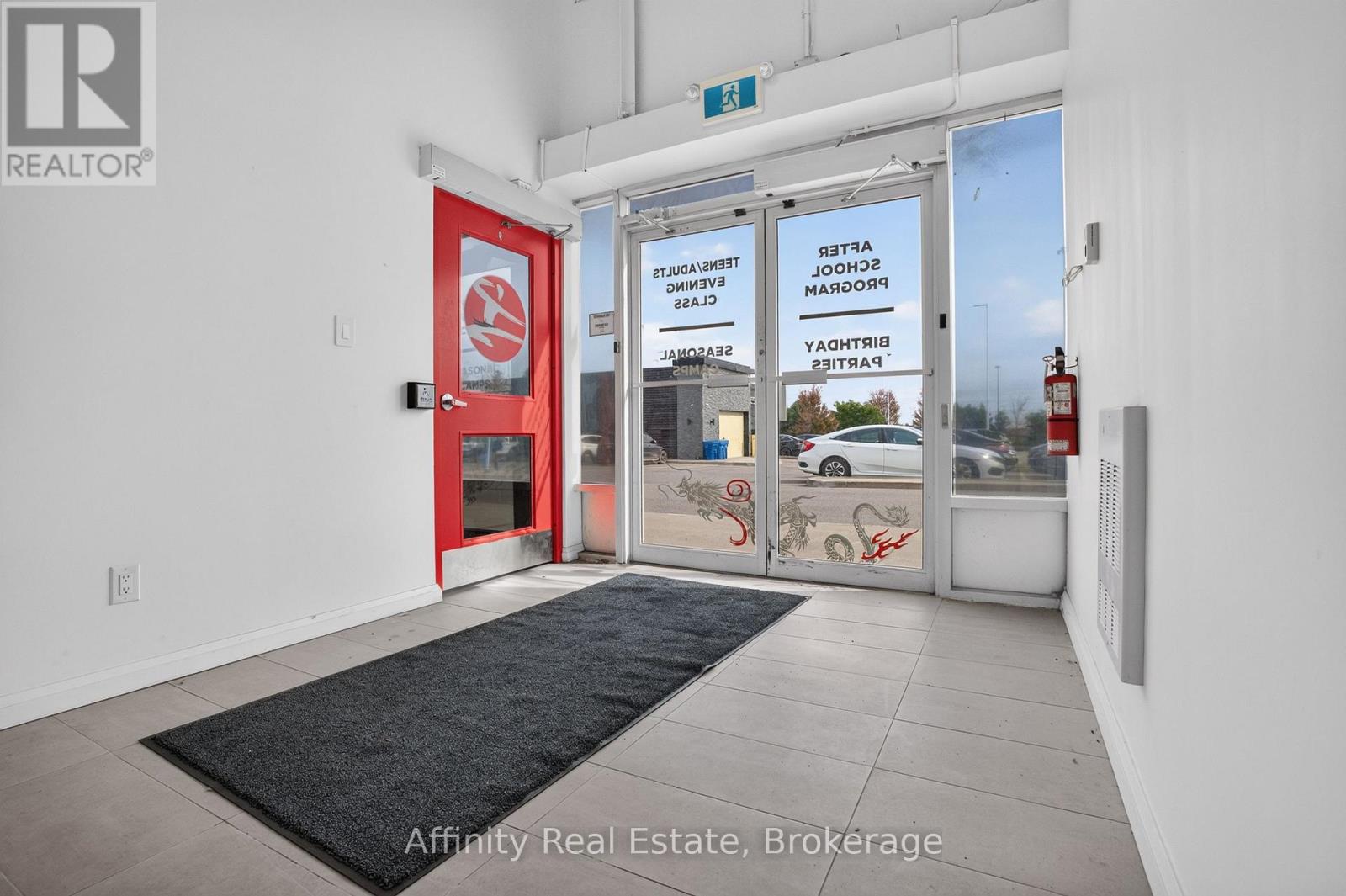 B4 - 1200 Brant Street Property Photo 12