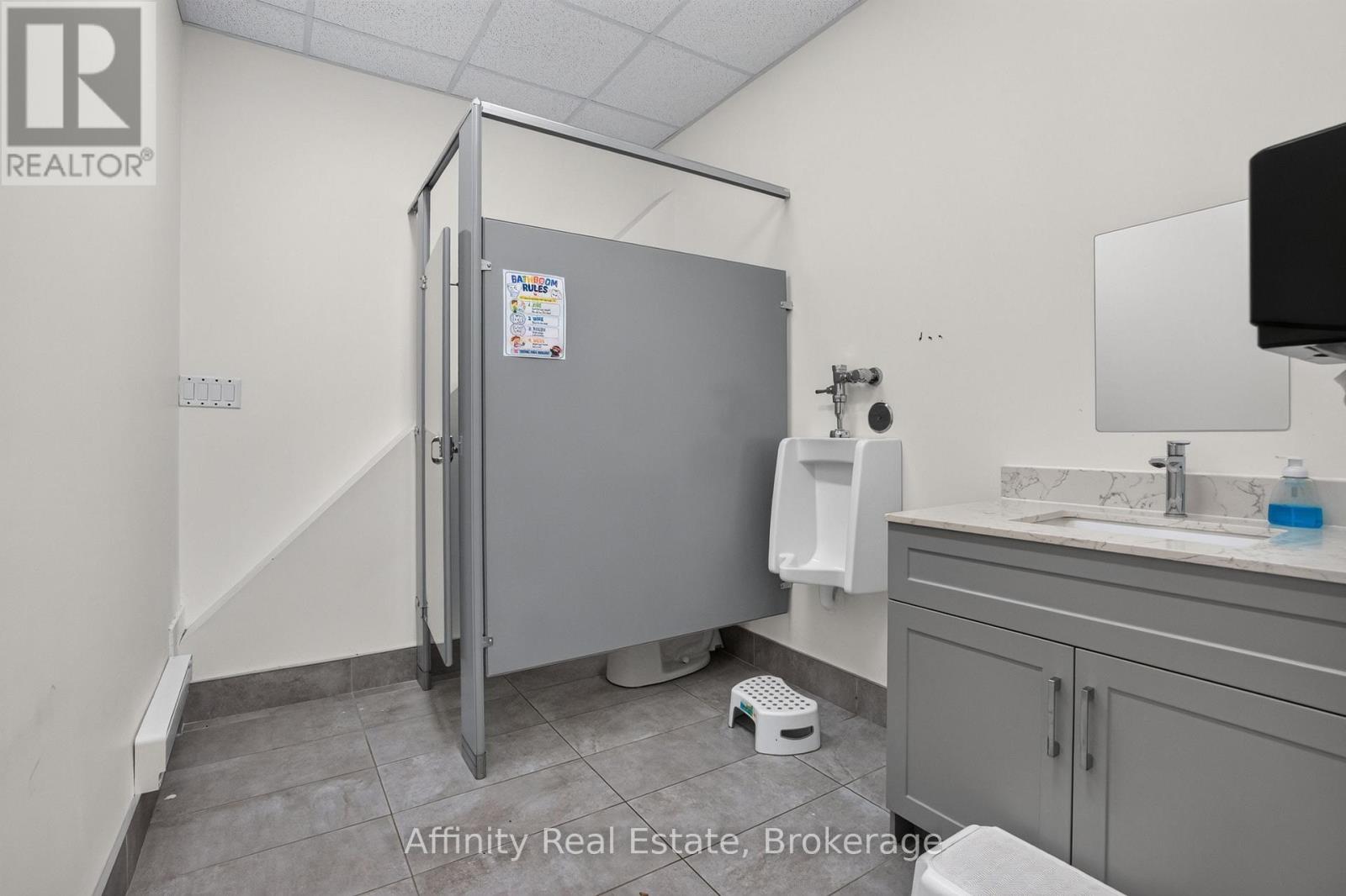 B4 - 1200 Brant Street Property Photo 39