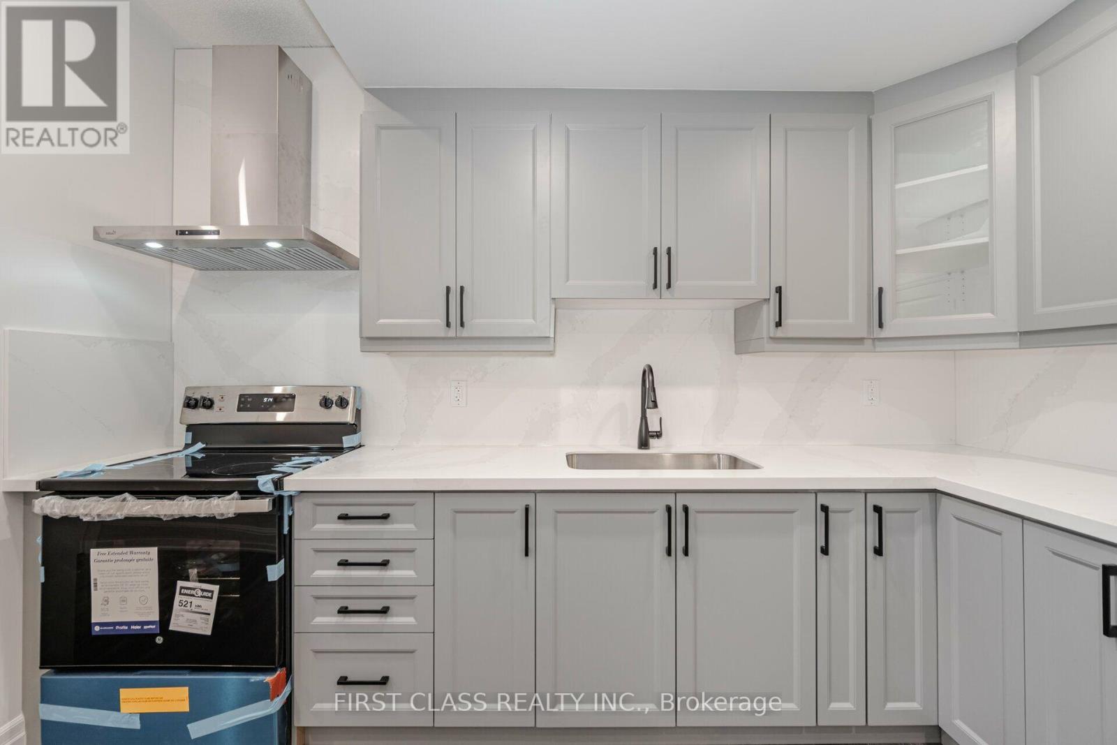 146 Rising Hill Ridge W Property Photo 8
