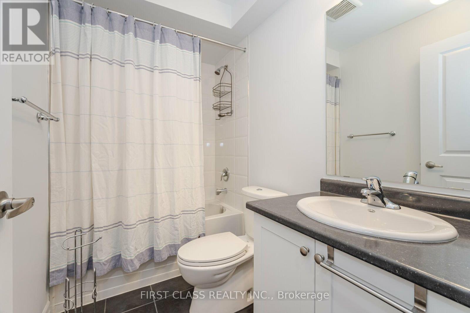 146 Rising Hill Ridge W Property Photo 10