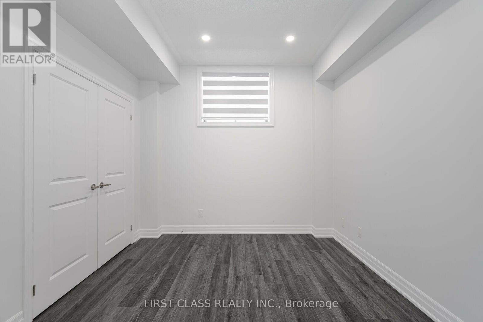 146 Rising Hill Ridge W Property Photo 19