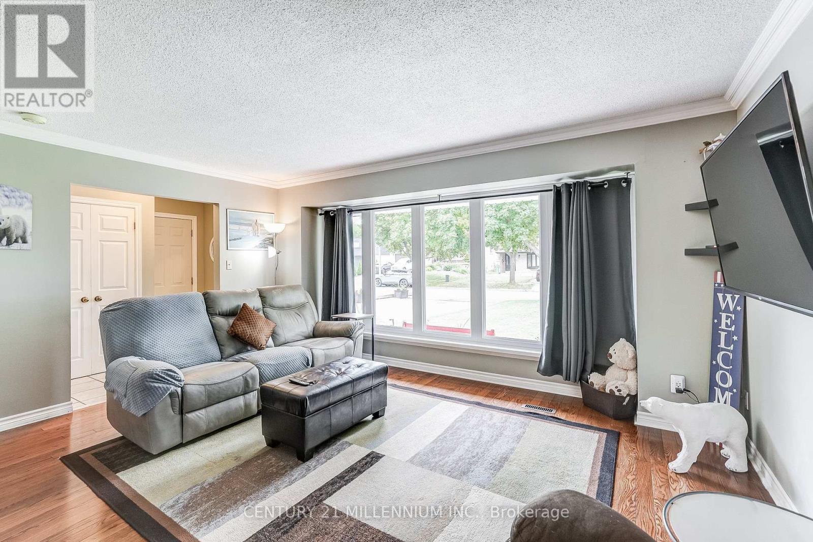 72 Glebe Crescent Property Photo 9