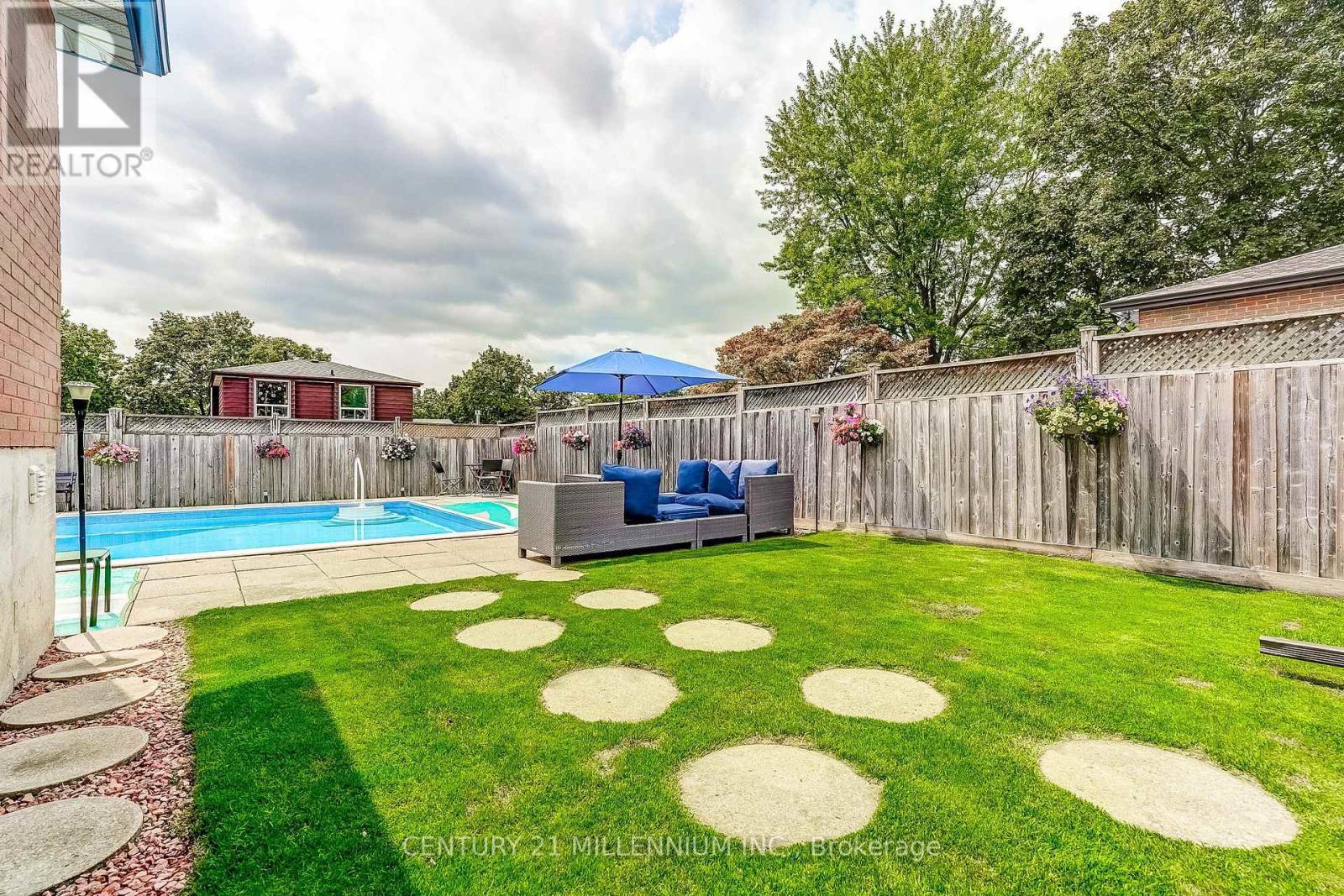 72 Glebe Crescent Property Photo 36