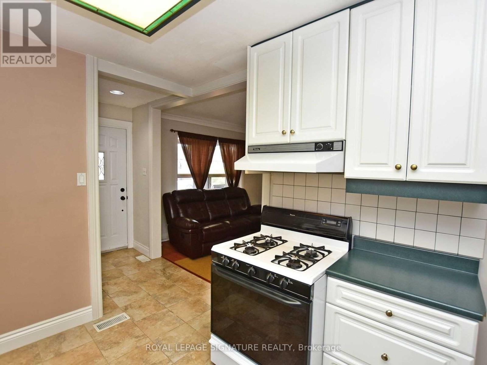 103 Richardson Avenue Property Photo 16