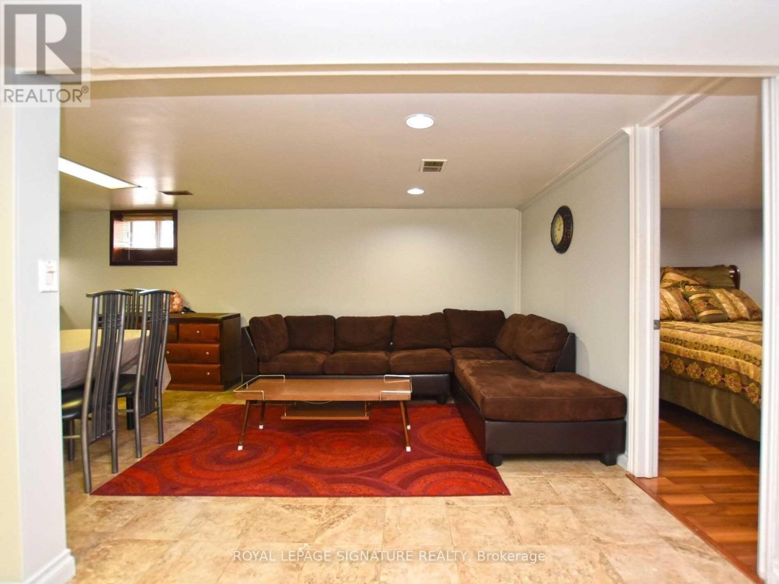 103 Richardson Avenue Property Photo 29