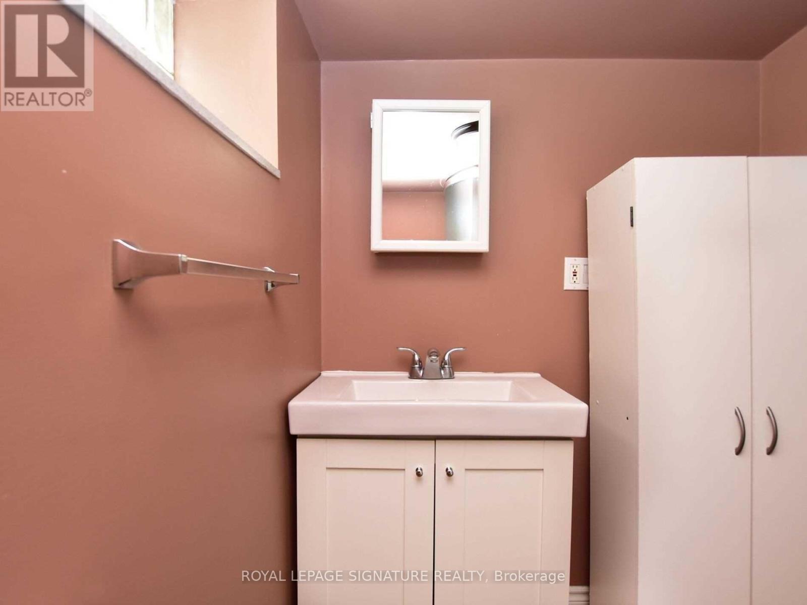 103 Richardson Avenue Property Photo 32