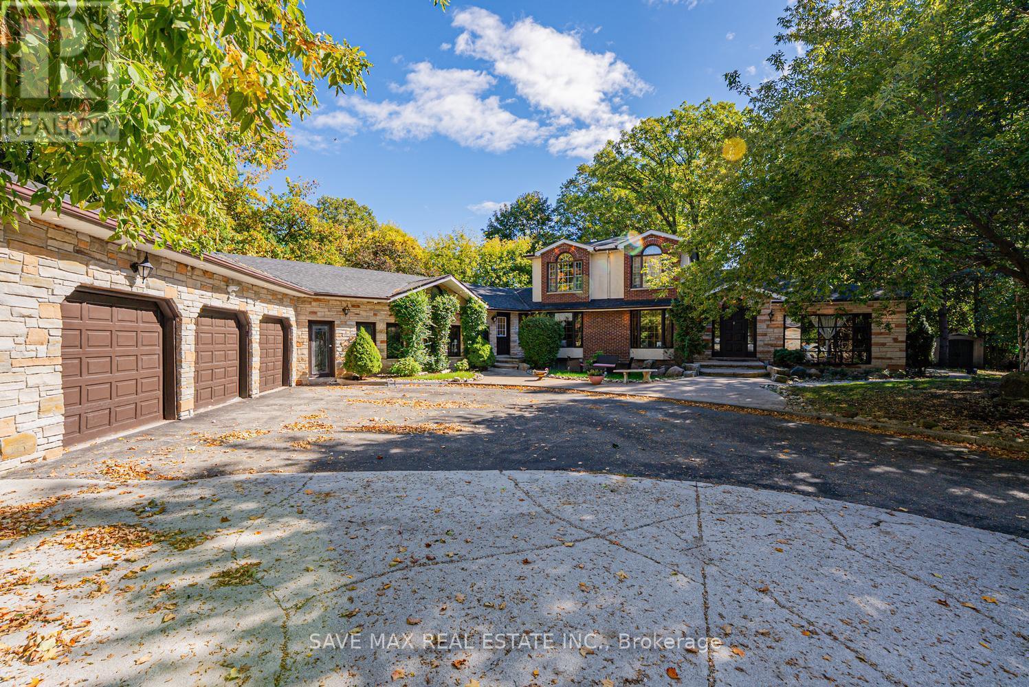 1215 Martins Boulevard Property Photo 3