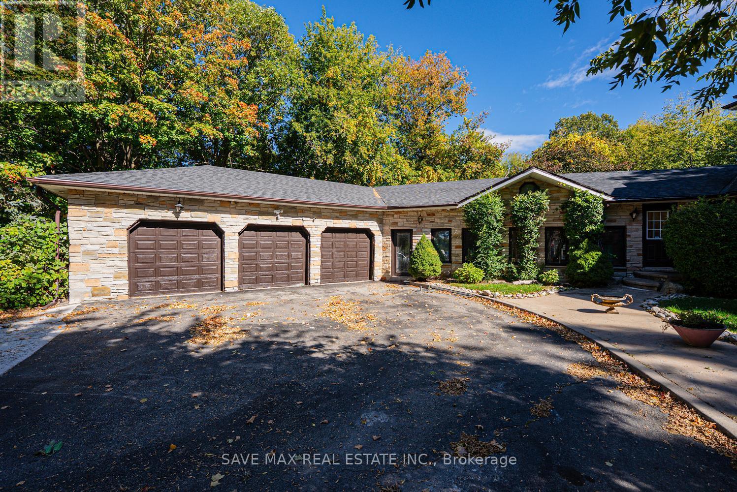 1215 Martins Boulevard Property Photo 10