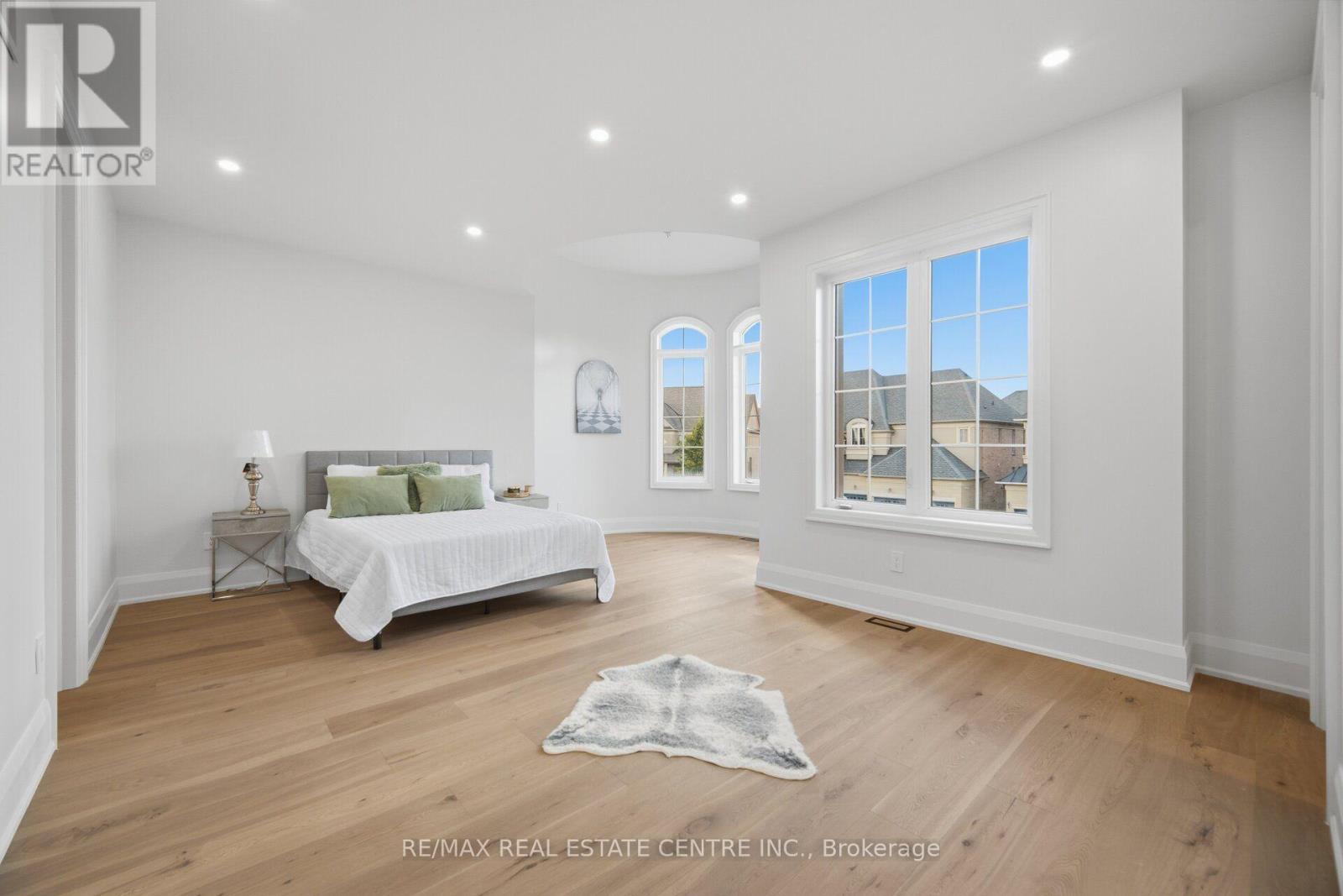 4 Calstock Place Property Photo 27