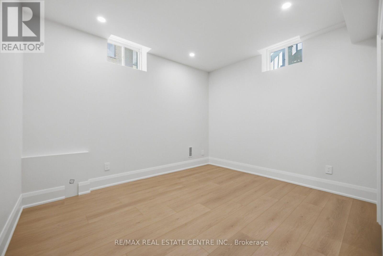 4 Calstock Place Property Photo 42