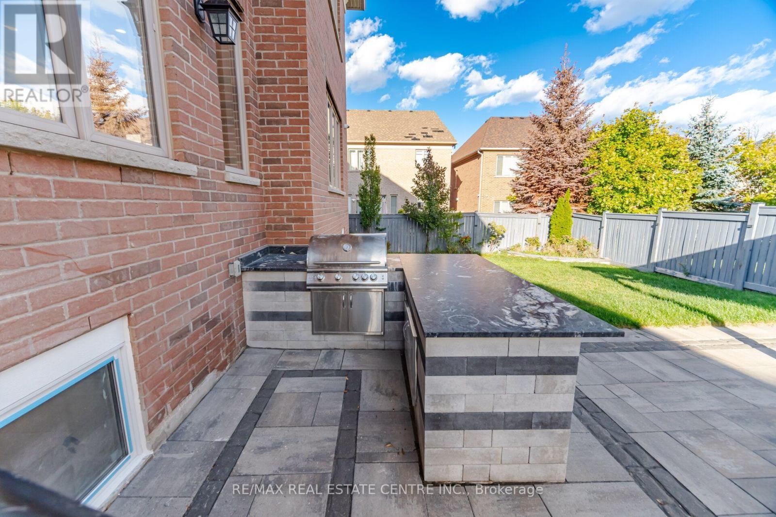 4 Calstock Place Property Photo 46