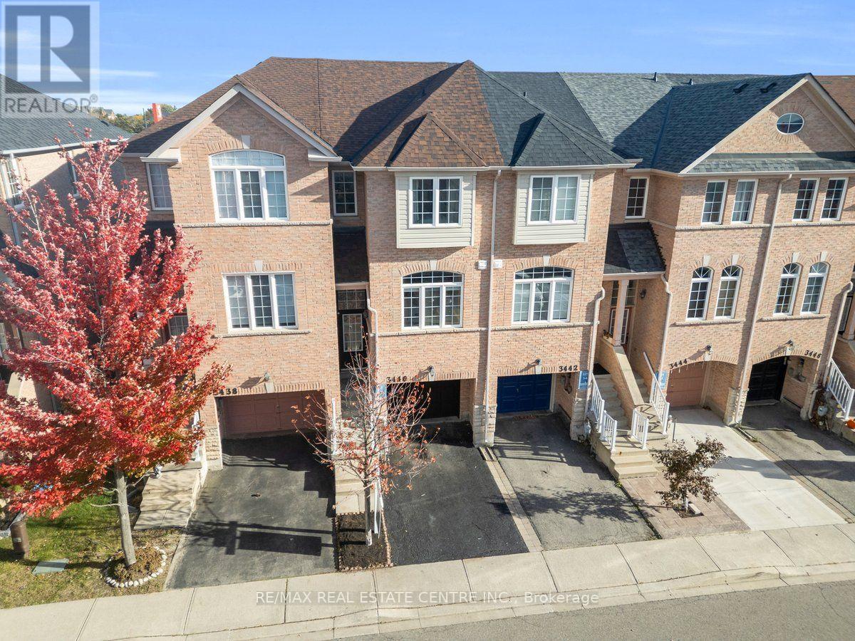 3440 Redpath Circle Property Photo 1